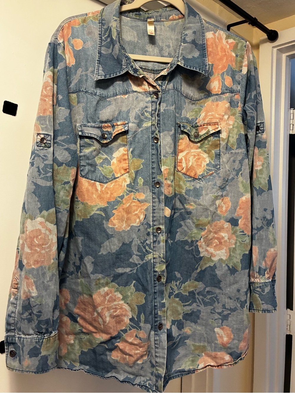 Vintage Floral Patterned Denim Button-down Lightweight Overshirt